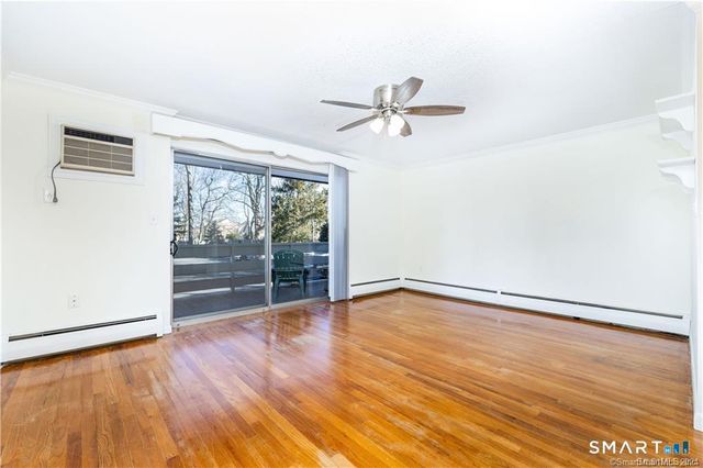 108 OAKWOOD Avenue B-1, West Hartford, CT 06119
