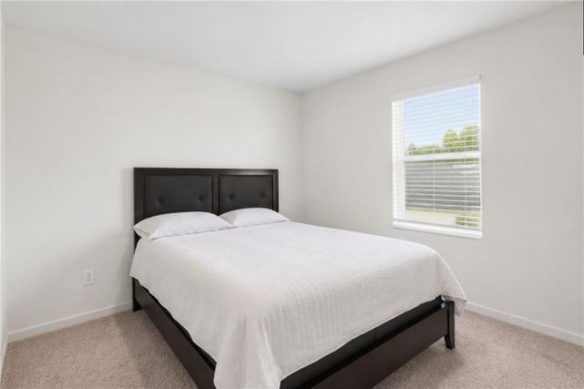 626 Tudor Street, Kingston, GA 30145