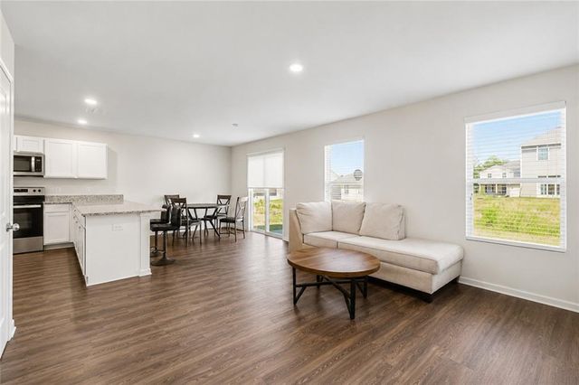 626 Tudor Street, Kingston, GA 30145
