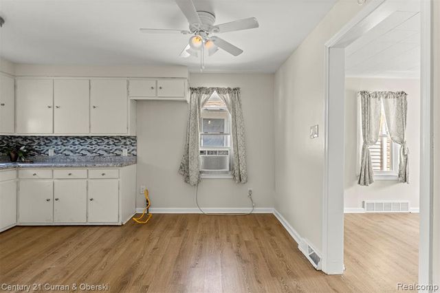 1644 Liberty Avenue, Lincoln Park, MI 48146