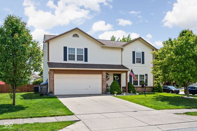 409 Lockerbie Lane, Pittsboro, IN 46167