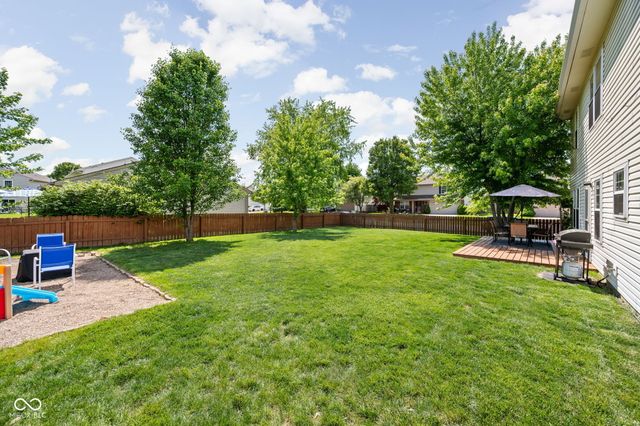 409 Lockerbie Lane, Pittsboro, IN 46167