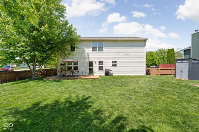 409 Lockerbie Lane, Pittsboro, IN 46167