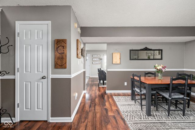 409 Lockerbie Lane, Pittsboro, IN 46167