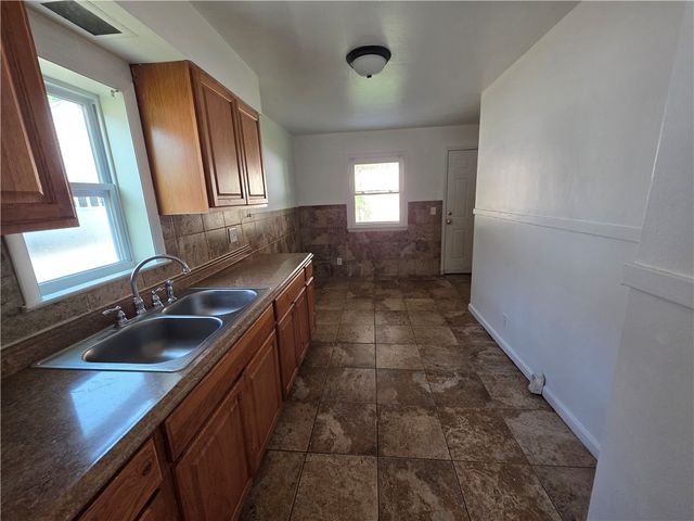 3313 Riverside Drive, Dayton, OH 45405