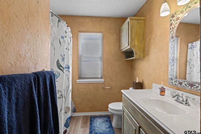 211 County Road 4555, Winnsboro, TX 75494