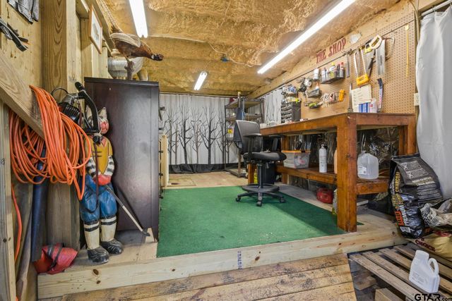 211 County Road 4555, Winnsboro, TX 75494