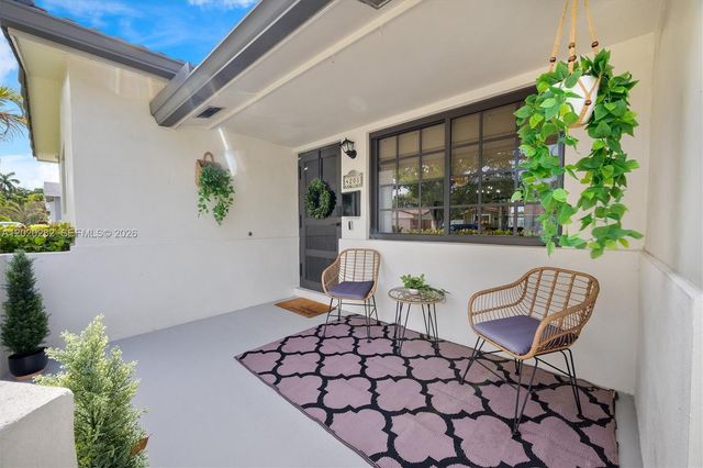 4208 Monroe St -, Hollywood, FL 33021