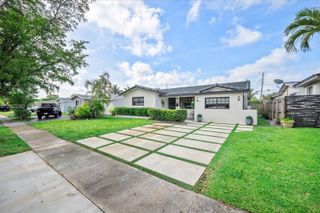 4208 Monroe St -, Hollywood, FL 33021