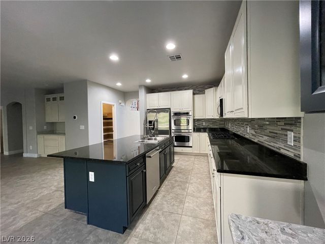 4049 Bennett Mountain Street, Las Vegas, NV 89129