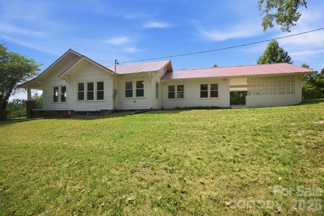 661 Lenoir Road, Morganton, NC 28655
