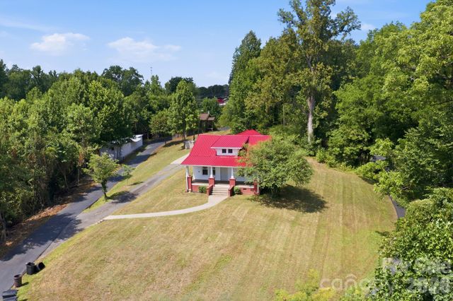 661 Lenoir Road, Morganton, NC 28655