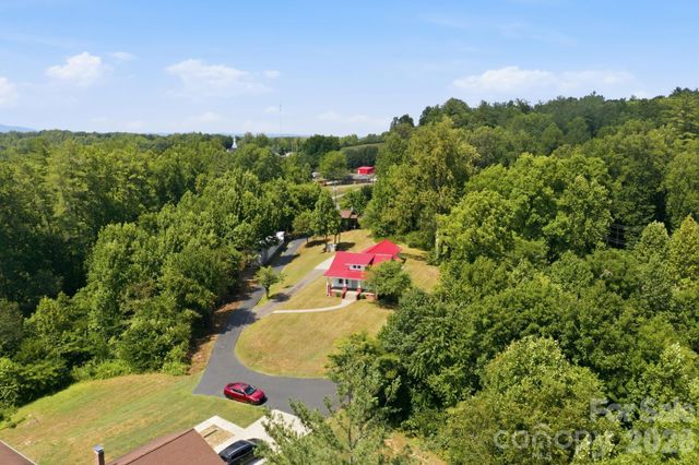 661 Lenoir Road, Morganton, NC 28655