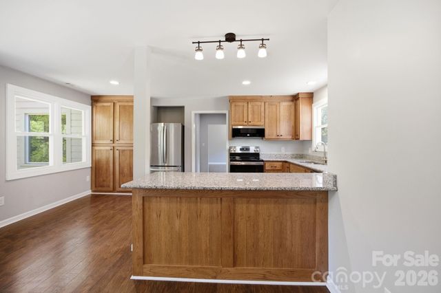 661 Lenoir Road, Morganton, NC 28655
