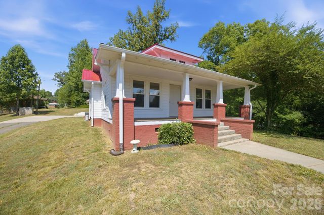 661 Lenoir Road, Morganton, NC 28655