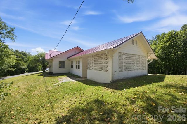 661 Lenoir Road, Morganton, NC 28655