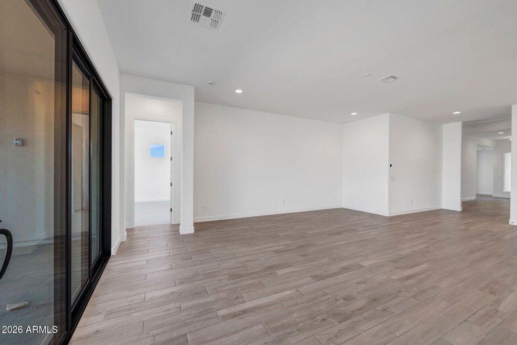 21640 W GLENROSA Avenue, Buckeye, AZ 85396 — photo 4