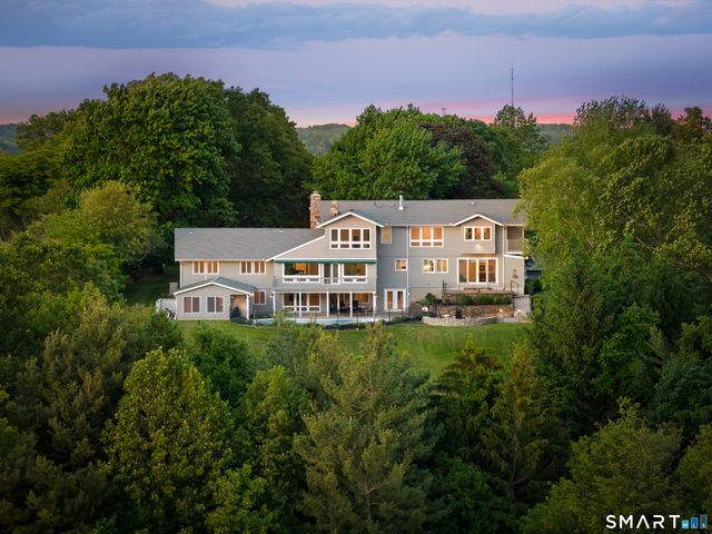 132 Merrimac Drive, Trumbull, CT 06611