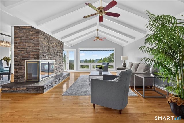 132 Merrimac Drive, Trumbull, CT 06611