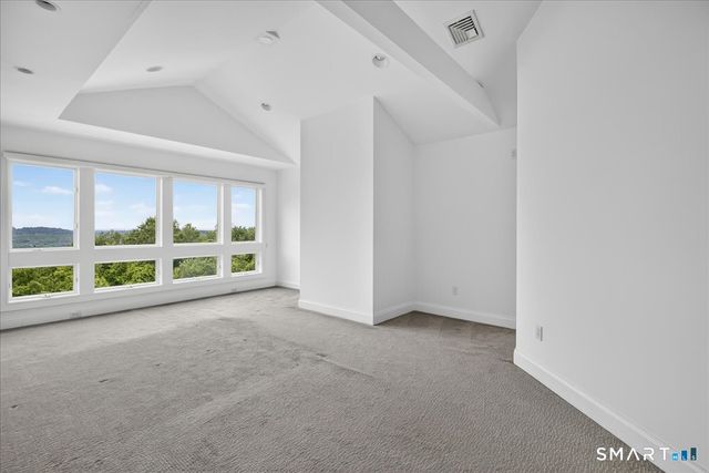 132 Merrimac Drive, Trumbull, CT 06611