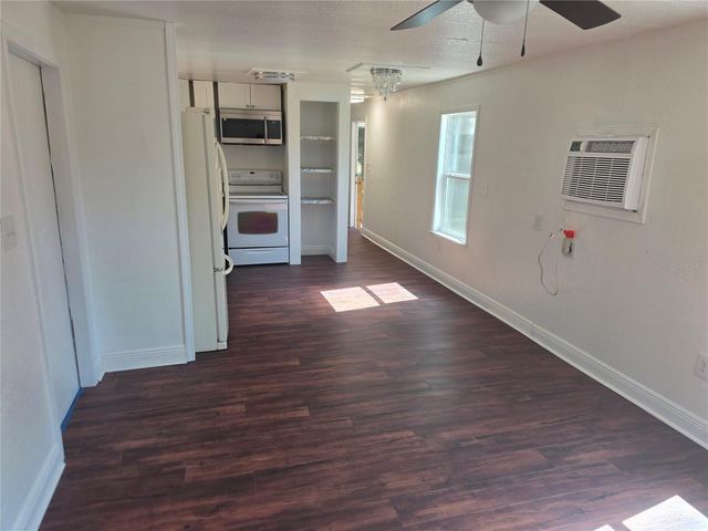 8552 SE 128TH LANE, Summerfield, FL 34491