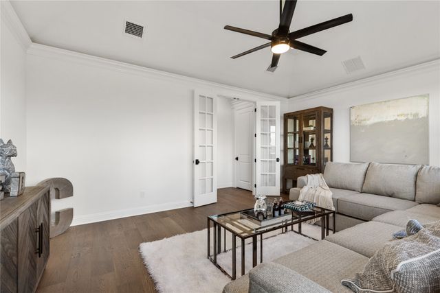 1000 Beginnings Drive, Granbury, TX 76049