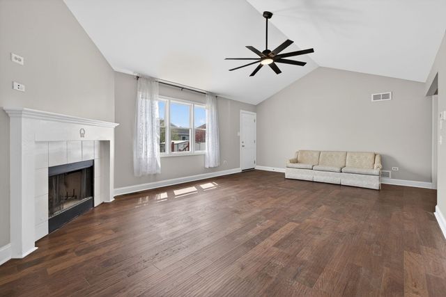 1486 Bradley Way, Bourbonnais, IL 60914