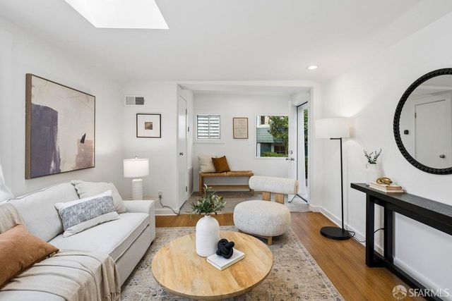 442 Collingwood Street A, San Francisco, CA 94114