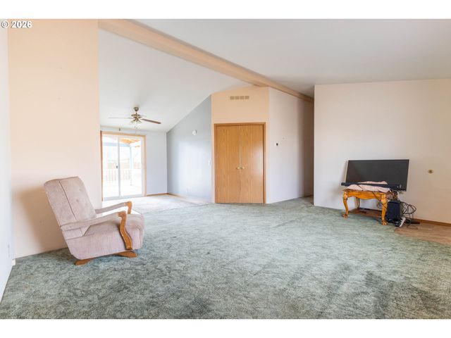 1508 JACKSON Ave, La Grande, OR 97850