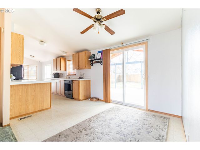 1508 JACKSON Ave, La Grande, OR 97850