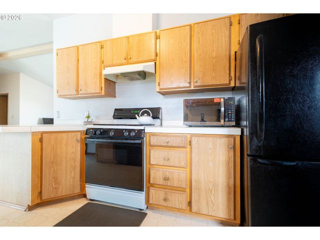 1508 JACKSON Ave, La Grande, OR 97850