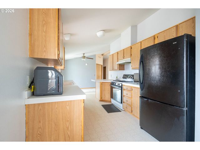 1508 JACKSON Ave, La Grande, OR 97850