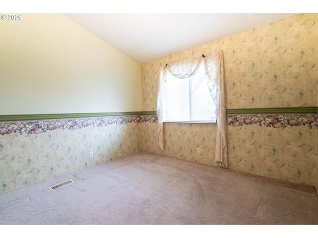 1508 JACKSON Ave, La Grande, OR 97850