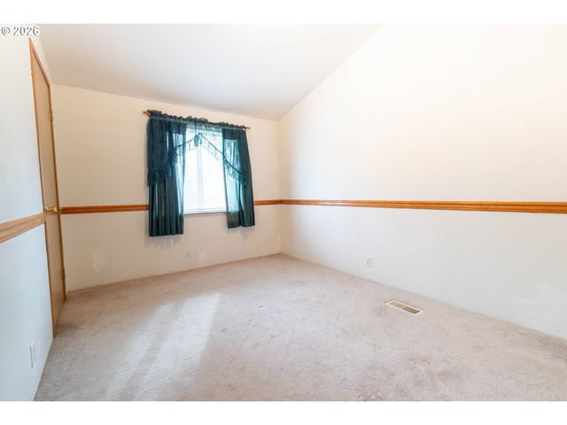 1508 JACKSON Ave, La Grande, OR 97850