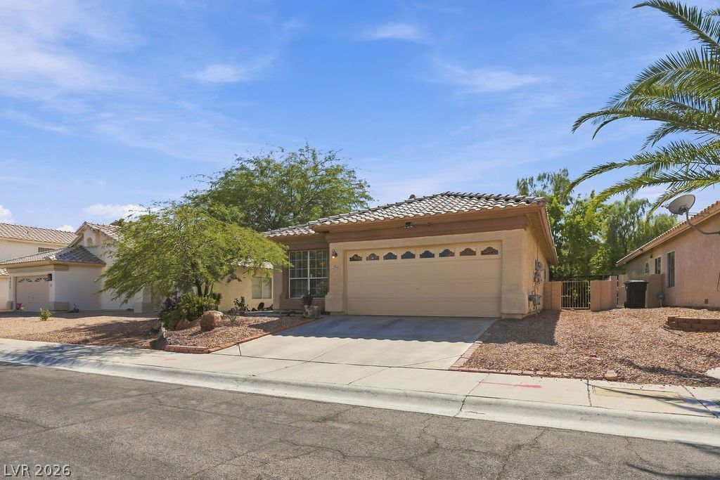 8421 Bay Crest Drive, Las Vegas, NV 89128 — photo 2