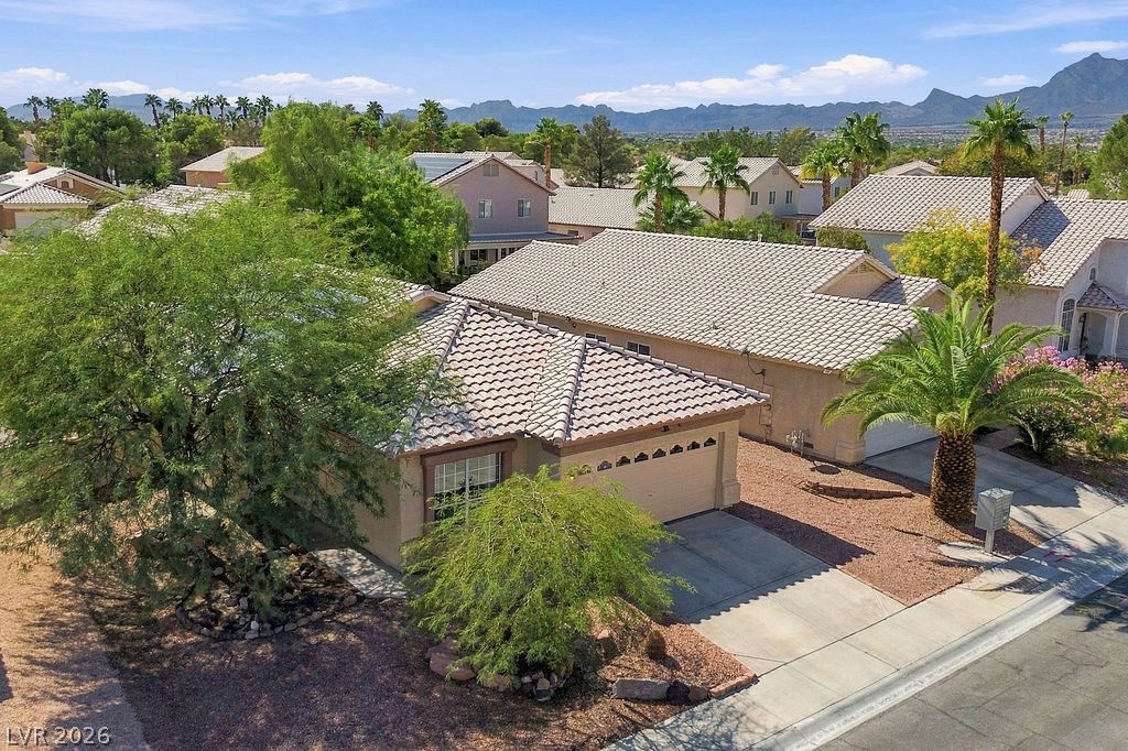 8421 Bay Crest Drive, Las Vegas, NV 89128 — photo 4