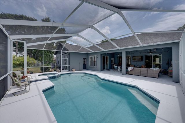 2624 CRESTFIELD DRIVE, Valrico, FL 33596
