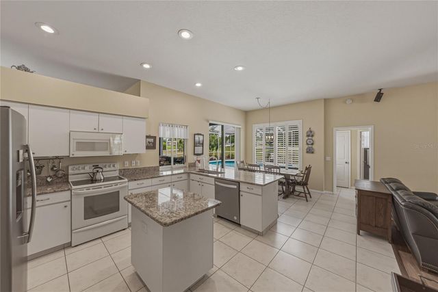 2624 CRESTFIELD DRIVE, Valrico, FL 33596