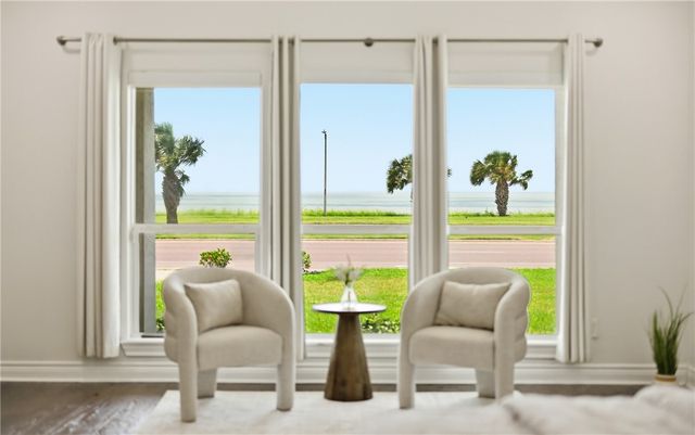 3001 Ocean Dr, Corpus Christi, TX 78404