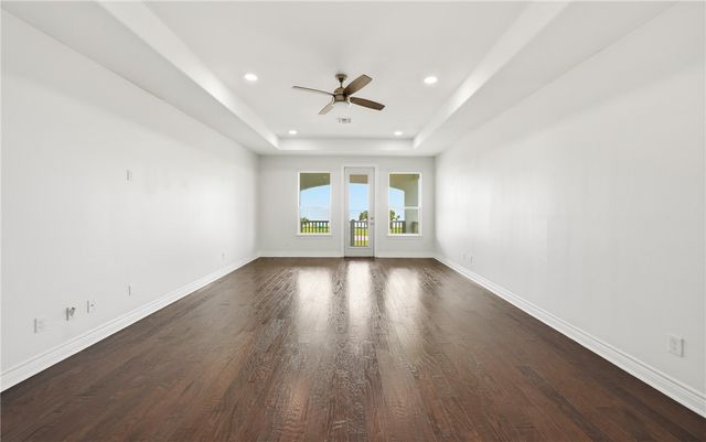 3001 Ocean Dr, Corpus Christi, TX 78404