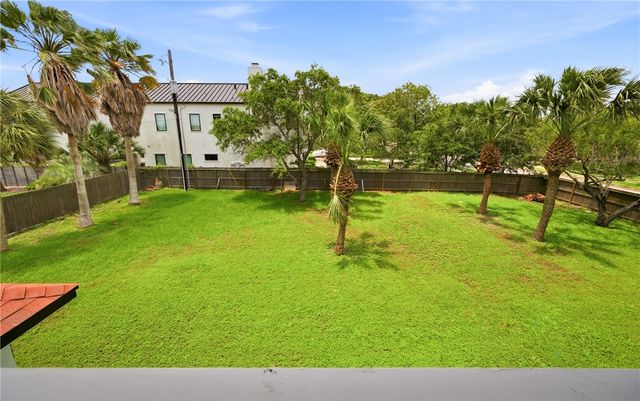 3001 Ocean Dr, Corpus Christi, TX 78404