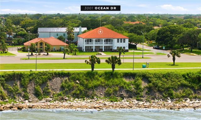 3001 Ocean Dr, Corpus Christi, TX 78404