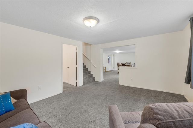 1024 Laurel Street, Cadillac, MI 49601