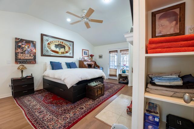 180 Harbor Drive, Gun Barrel City, TX 75156