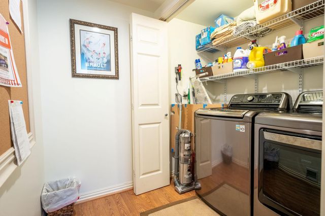 180 Harbor Drive, Gun Barrel City, TX 75156