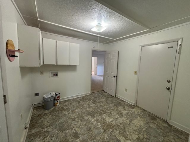 5239 S SPRUCE, Wichita, KS 67216