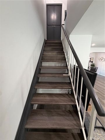 824 N Pasadena Avenue 11, Azusa, CA 91702