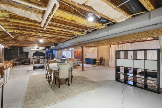 41 Cooper Lane, Lyndeborough, NH 03082