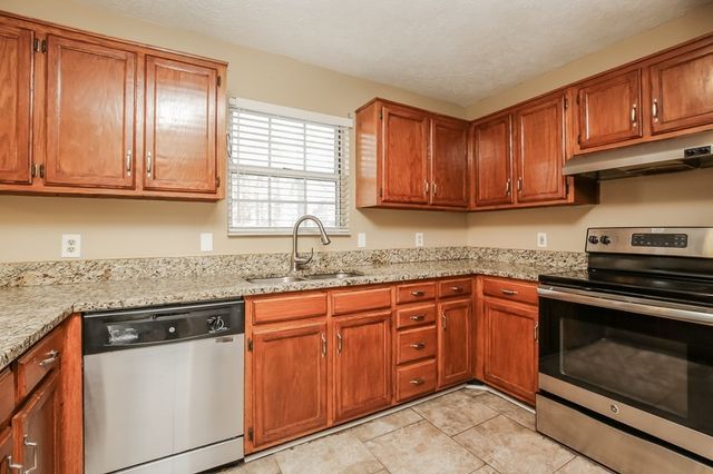 304 Bartlett Ln, Smyrna, TN 37167