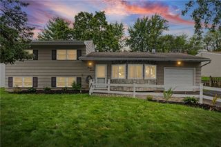 37 Green Acorn Lane, Henrietta, NY 14467